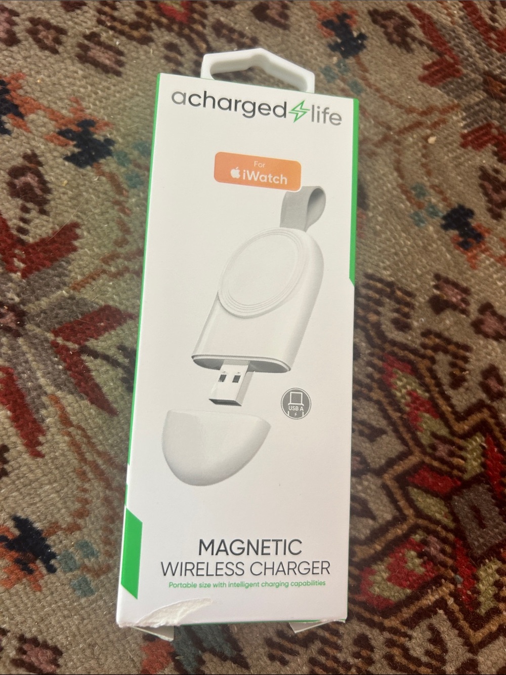 White Magnetic Wireless Charger for iWatch with USB-A
